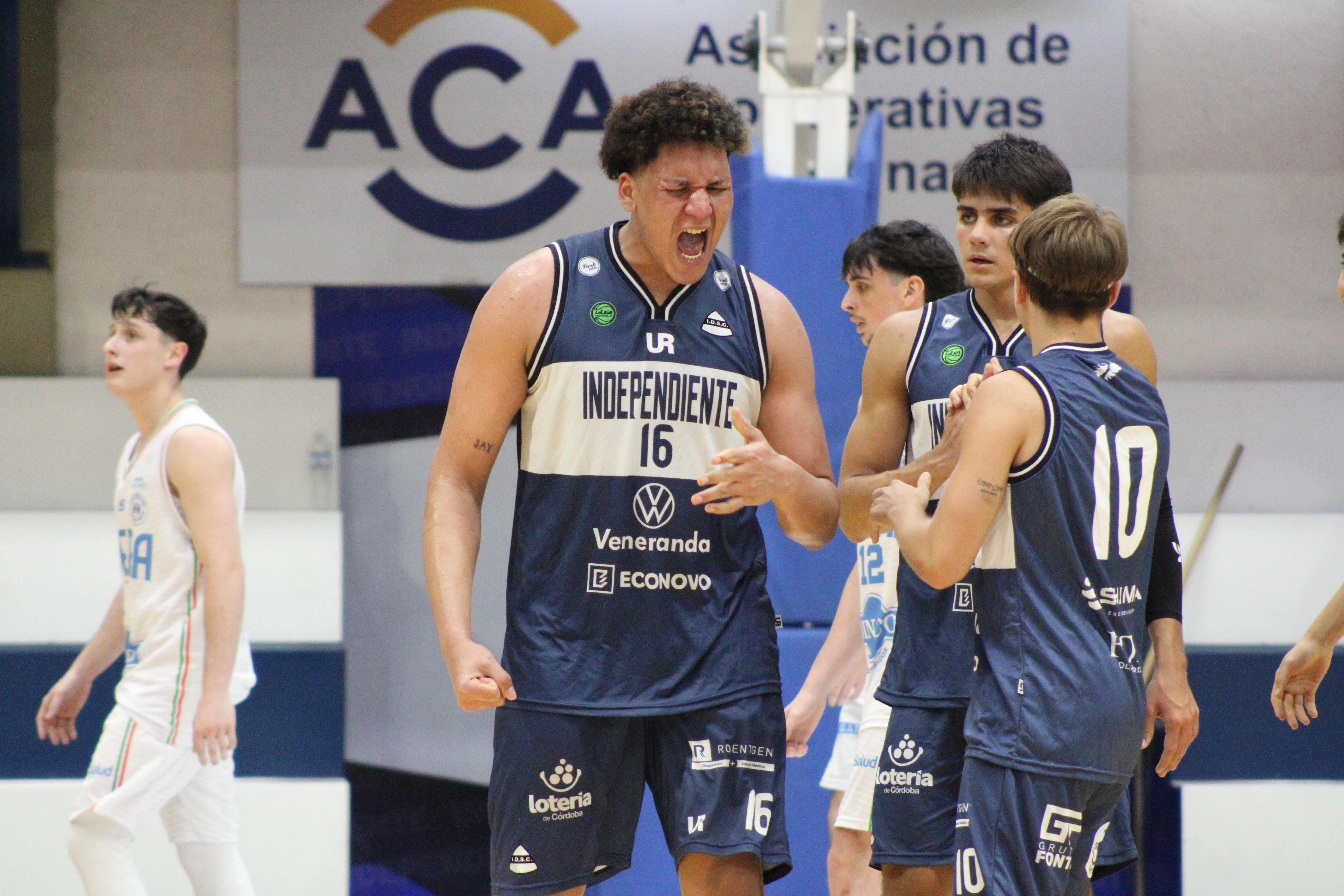 Independiente se hace Gigante en Oliva